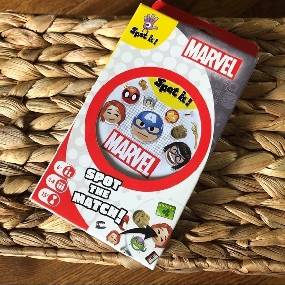 Spot it Marvel travel matching card game with tin - Picture 1 of 2